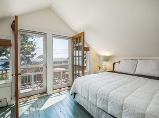 6 Rockaway Rd, Owls Head, ME 04854