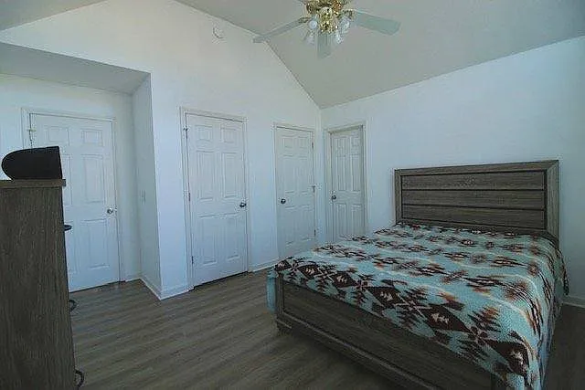 150 Cora St — Photo 8