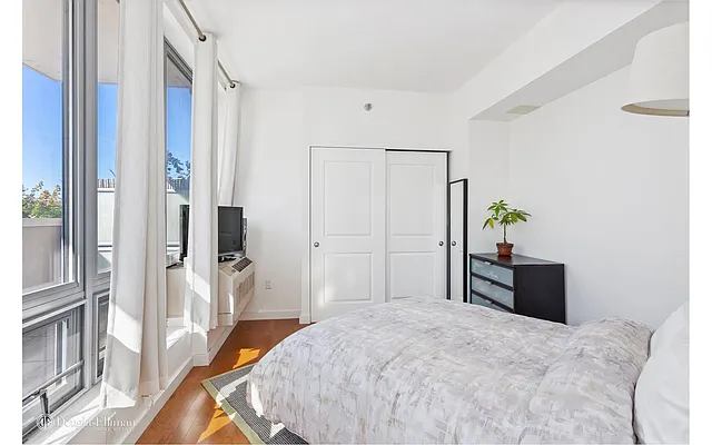 Rented by Douglas Elliman | media 20