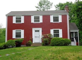 18 Lexington Rd, Wellesley, MA 02482