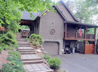 341 Mountain Cove Rd, Waynesville, NC 28786