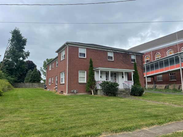182 Vananden St