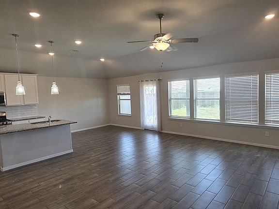 3rd image of 14220 Aberavon Dr