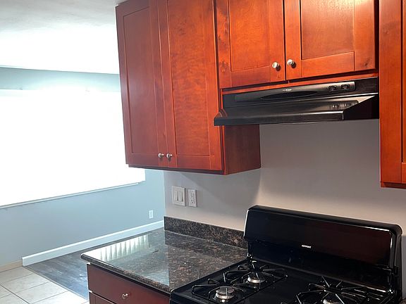 5th image of 1109 Haddon Dr APT 2