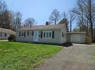 81 Oakdale Ave S, New Hartford, NY 13413