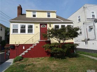 59 Graywood Rd, Port Washington, NY 11050