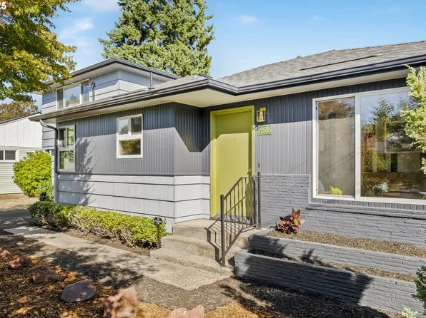 12505 SE Mill Ct, Portland, OR 97233
