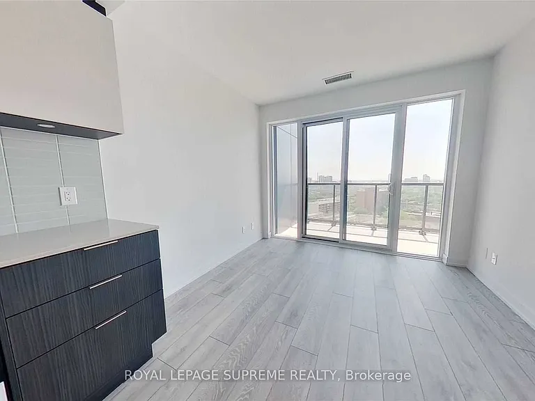 159 Wellesley St E #1507 — Photo 7