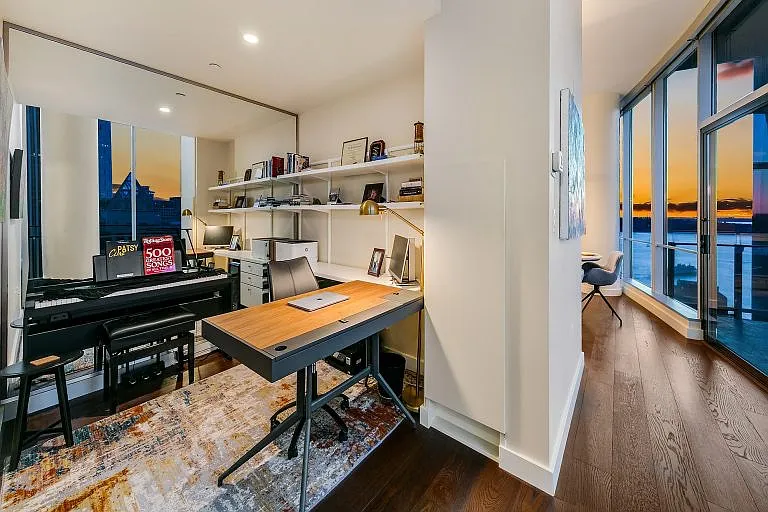 909 5th Ave #2301 — Photo 30
