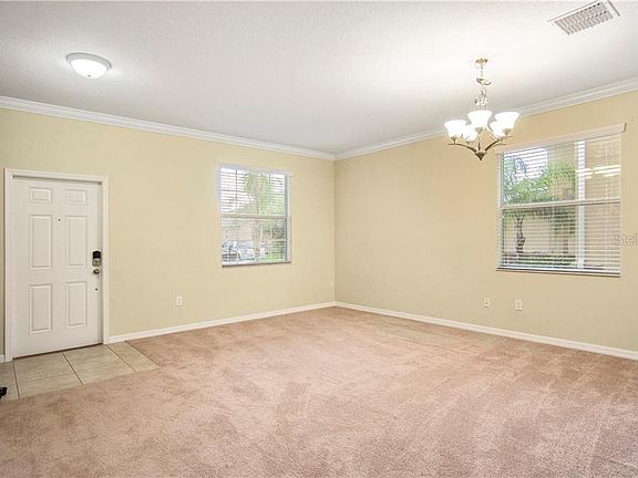 5th image of 18411 Aylesbury Ln