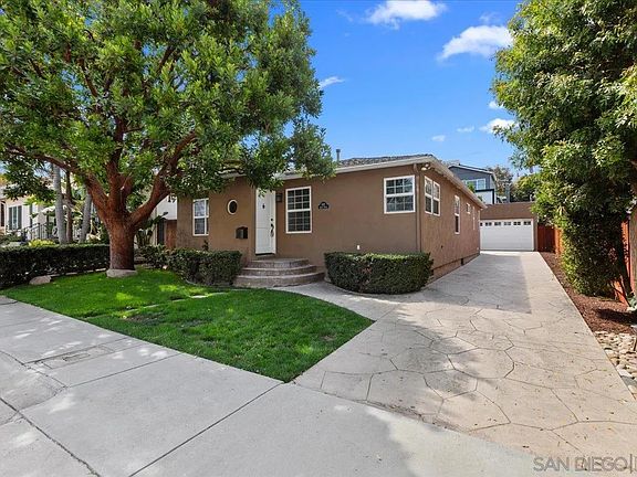 3rd image of 633 Arroyo Dr