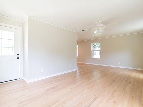 5th image of 9018 Santa Clara Dr