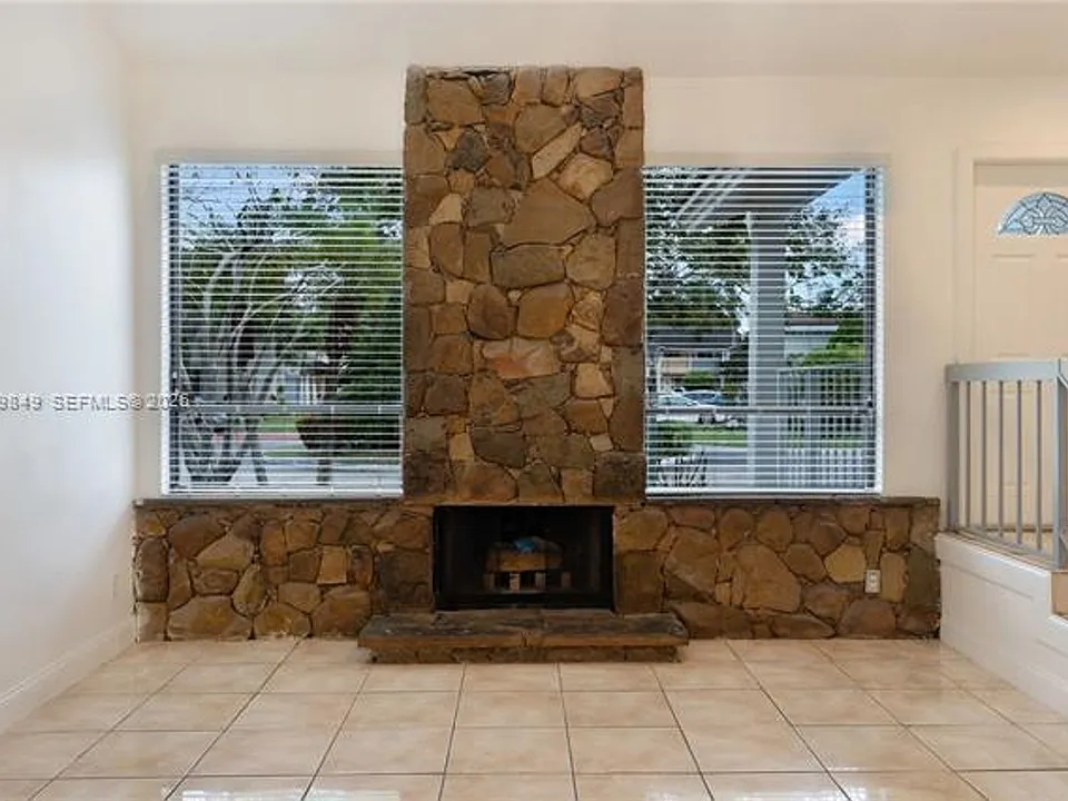 9587 SW 148th Avenue Cir S #9587
