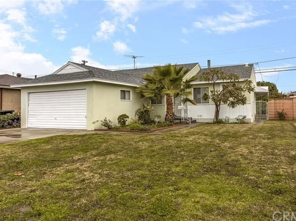 10425 Ives St, Bellflower, CA 90706