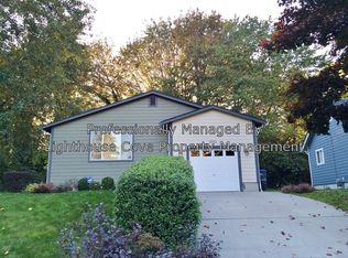 1561 Thompson Dr, Bremerton, WA 98337