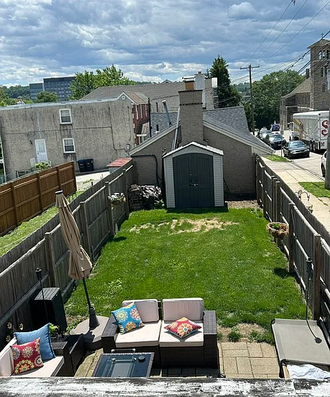 W 6th Ave — Photo 19