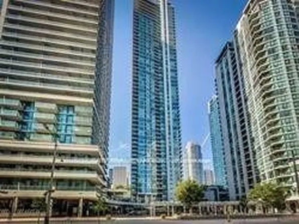 18 Harbour St #1410, Toronto, ON M5J 2Z6