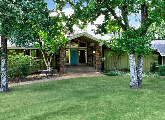 4th image of this home