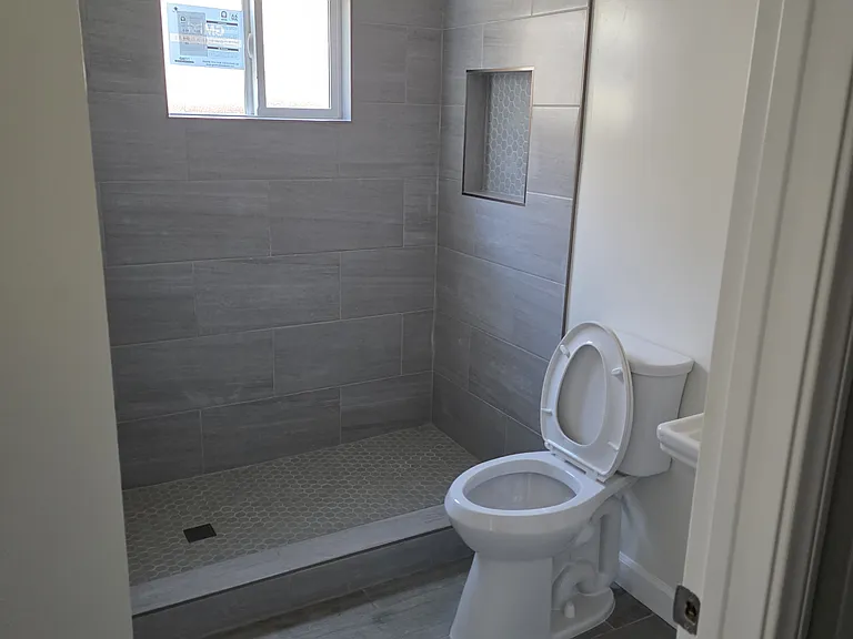 217 E Morningside St #A — Photo 6