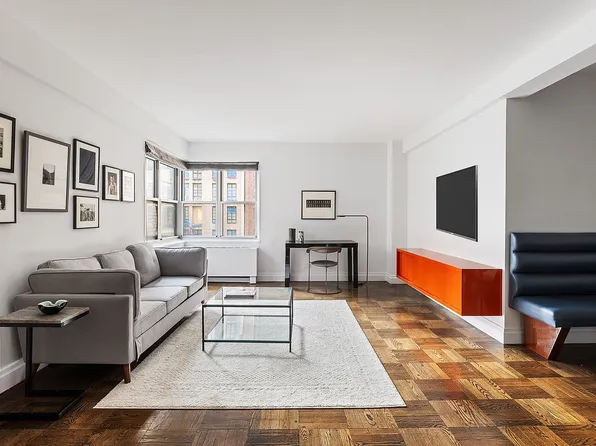 11 5th Ave #7M, Manhattan, NY 10003