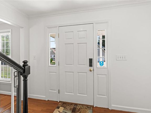 5th image of 125 Millers Crossing Ct