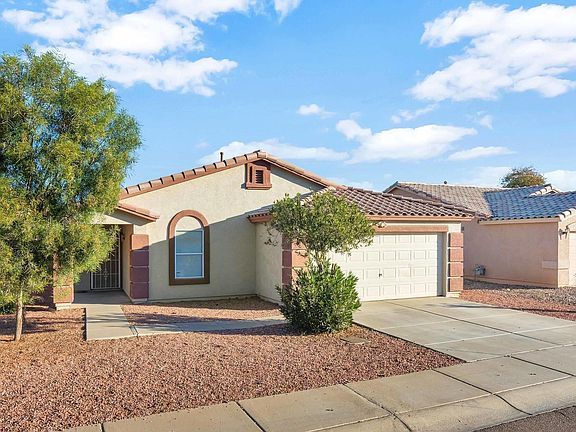 7218 W Whyman Ave-large-002-11-Front Ext