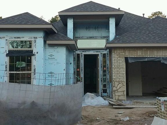 2nd image of 142 Claret Cup Ln