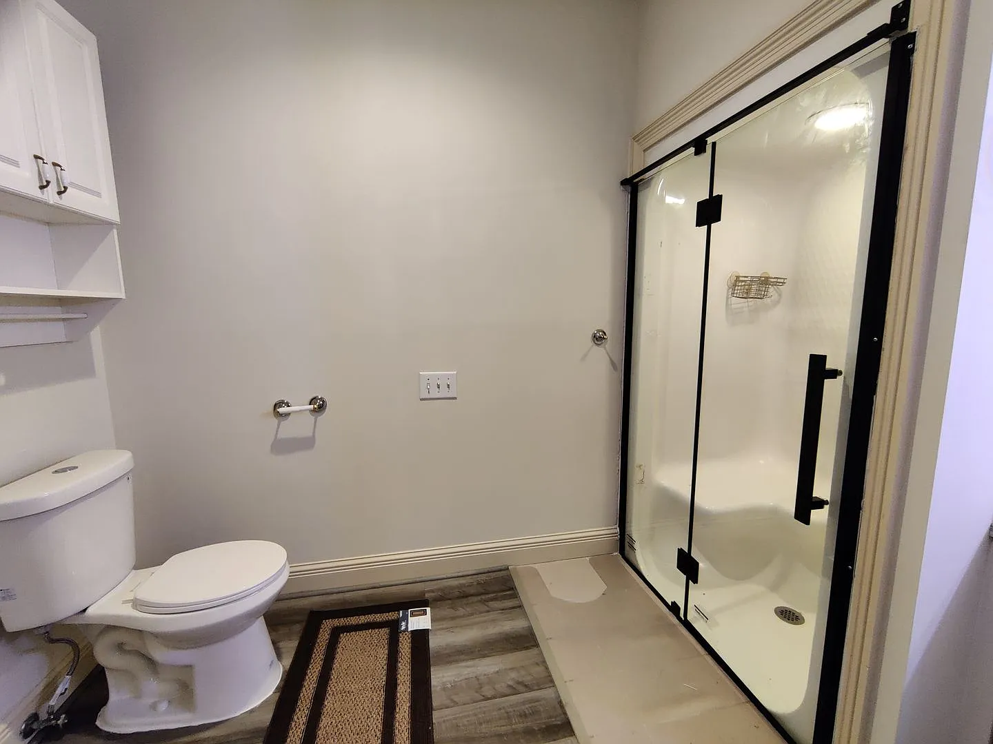 Room in 4 Bedroom Home at Presidents Dr — Photo 2
