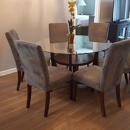 3rd image of 4814 Cayview Ave #103