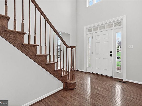 4th image of 603 Shannon Dr N