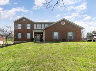 1887 Whispering Trl, Union, KY 41091