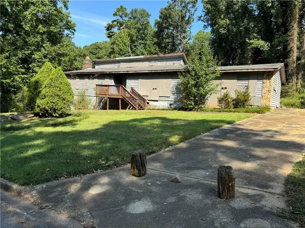 3668 Big Springs Rd, Decatur, GA 30034