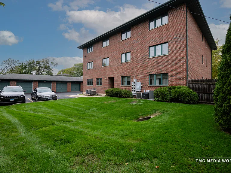 616 E 5th Ave #101 — Photo 26