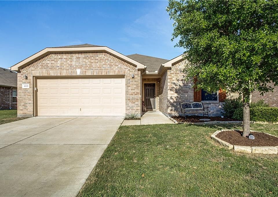 1st image of 4610 Bridlewood Ln
