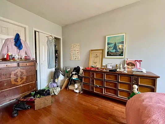 Rented by Oxford Property Group | media 49