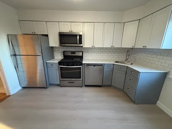 393 Gramatan Ave Floor 1, Mount Vernon, NY 10552