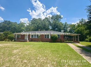 119 Crescent Dr, Enterprise, AL 36330