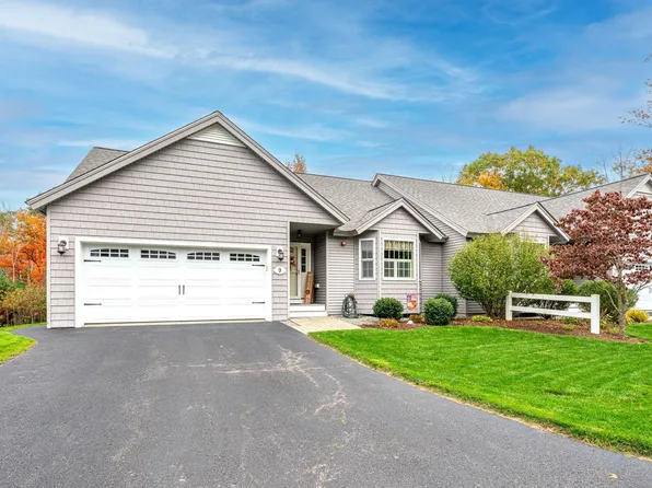 9 Guernsey Drive, Atkinson, NH 03811