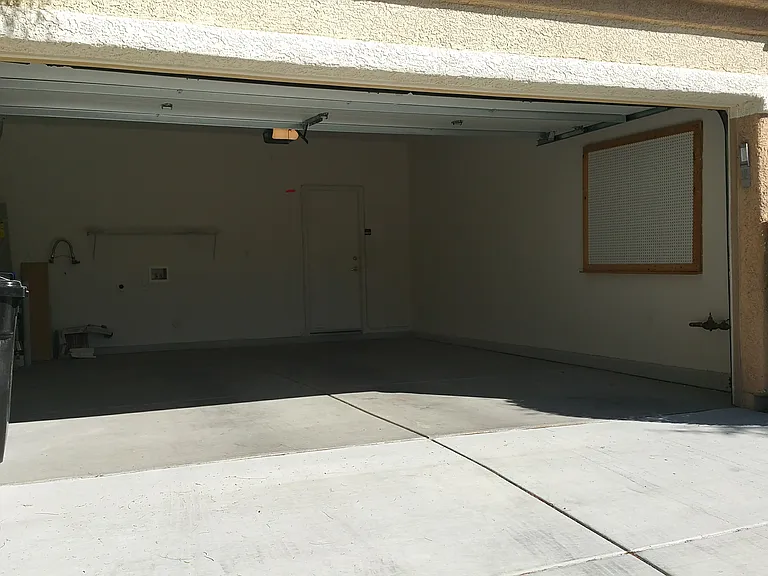 2 Car Garage