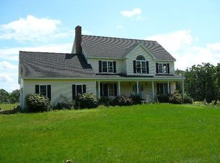 538 W Townsend Rd, Lunenburg, MA 01462