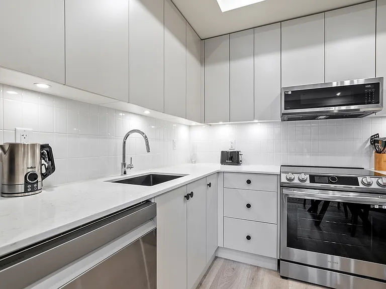 45505 Campus Dr #107 — Photo 21