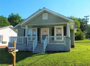 100 W 7th Ave, Lexington, NC 27292