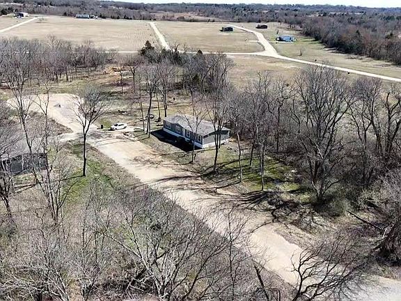 3rd image of NE Tortuga Ln Lot 2