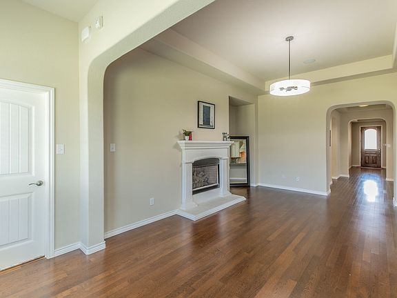 5th image of 620 Caudle Ln