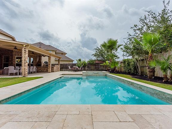 3rd image of 4607 Pawlett Ct