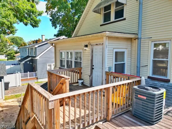 211 Van Winkle Ave #2, Hawthorne, NJ 07506