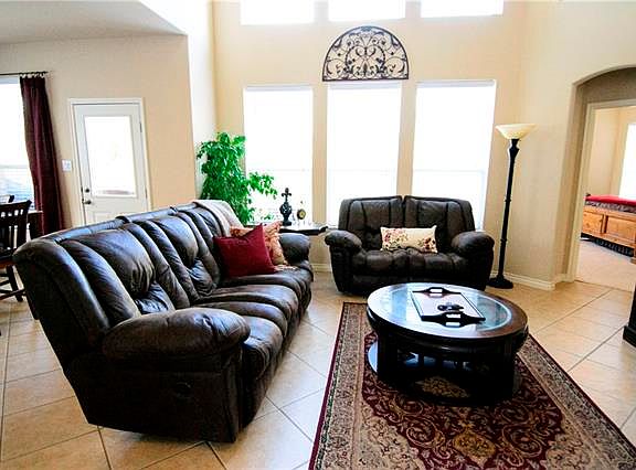 4th image of 9416 Jerico Dr