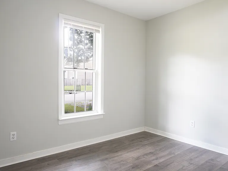 8001 Clovertree Ct — Photo 9