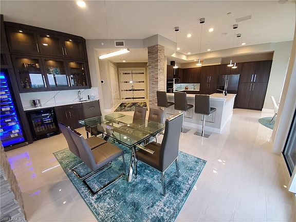 5th image of 6021 Silver King Blvd Unit 1101