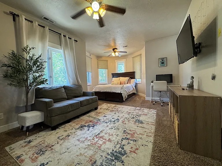 3344 S 800 E — Photo 2